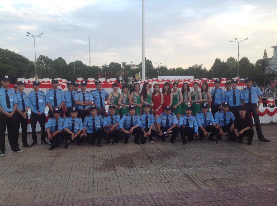 BẢO VỆ ĐÊM CA NHẠC BIA HÀ NỘI  TẠI QUẢNG TRƯỜNG TP. BUÔN MA THUỘT